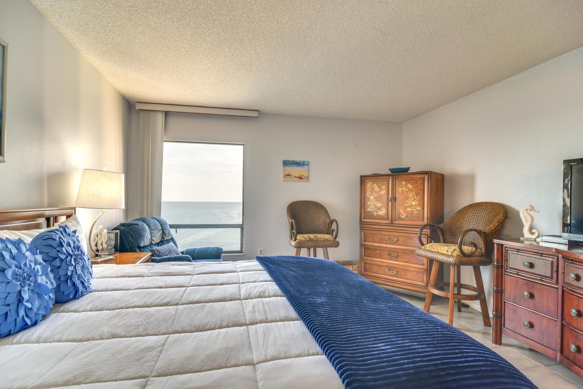 Oceanfront Condo With Balcony And Stunning Views! Clearwater Beach Exterior photo